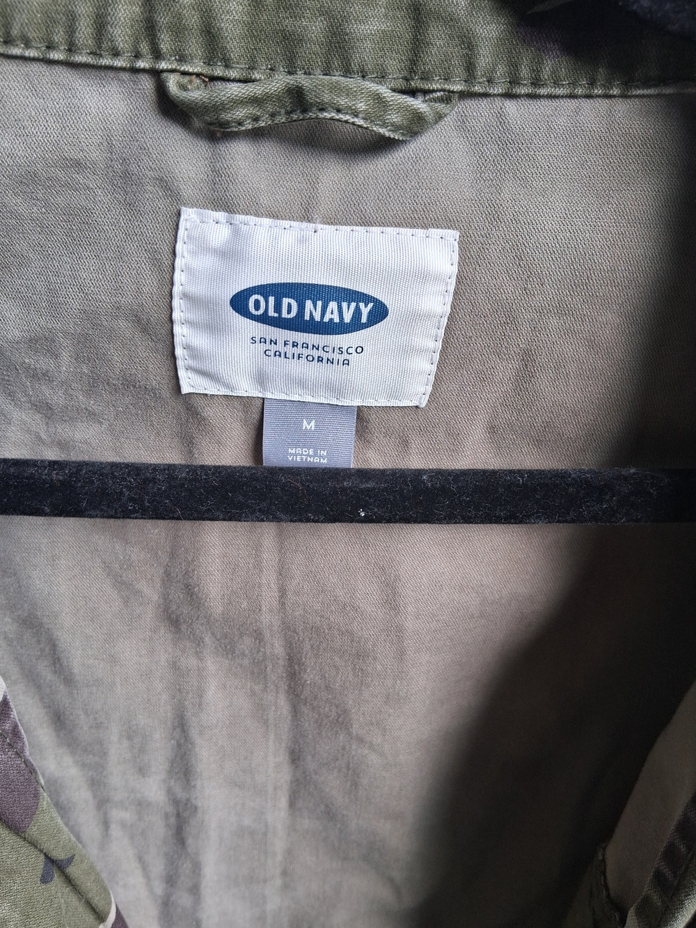 Old Navy Women’s Camo Utility Jacket - Green & Brown - Picture 3 of 5